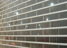 專業(yè)提供各種電動卷閘門服務(wù)